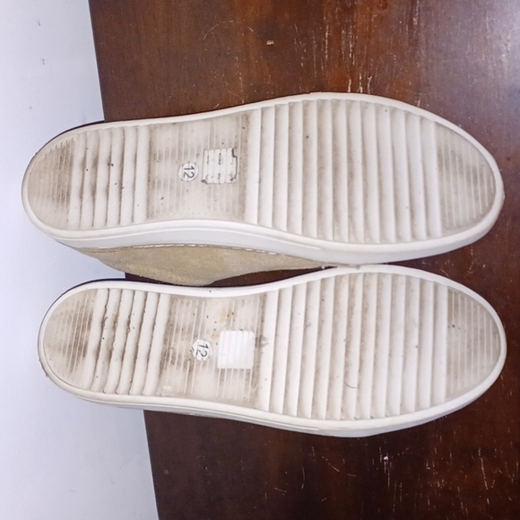 Amali Canvas Sneakers Tennis Shoes - Picture 6 of 8